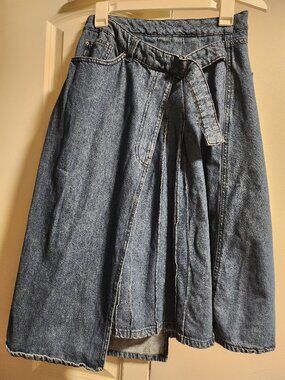 Denim Below Knee Skirt Size L – Good Condition